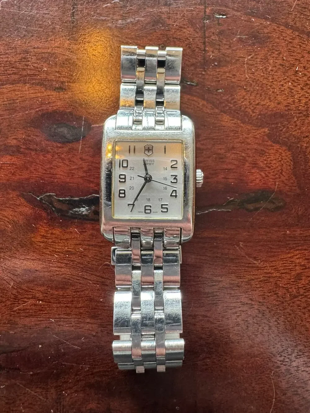 Victorinox Swiss Army Alliance 24022 Rectangle Watch Working (Retail $500)
